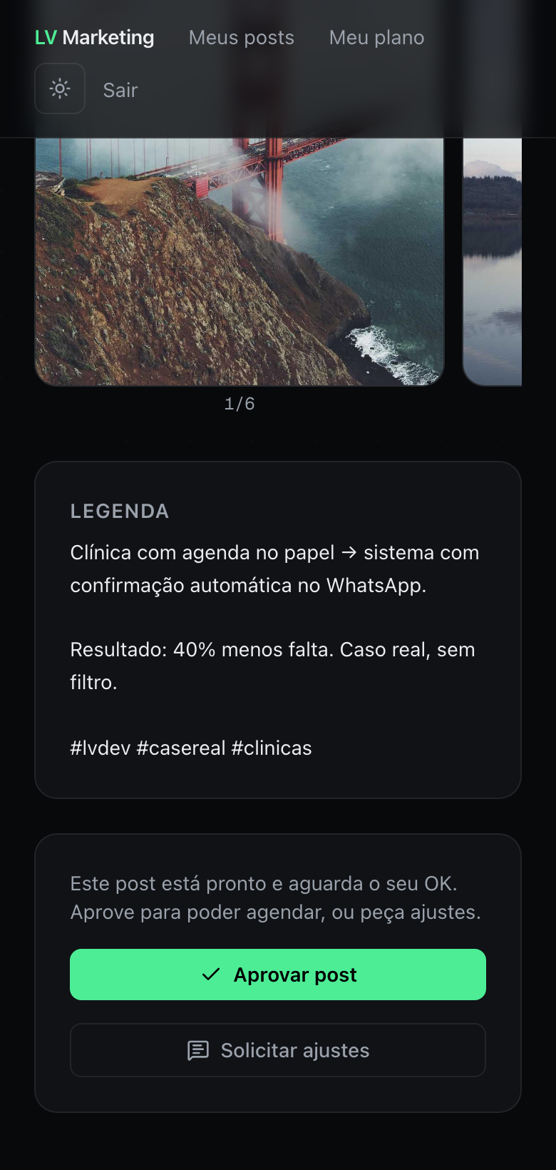 Portal do cliente no celular: post com botões Aprovar e Solicitar ajustes